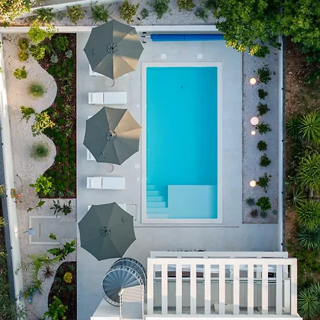 Вілла Mariva Sutivan, Modern 4br & Heated Pool Сутіван